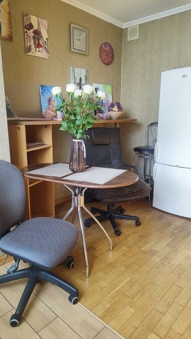 Сдам 1 ком. ул. Лариси Руденко, 13. м. Позняки, м. Харьковская