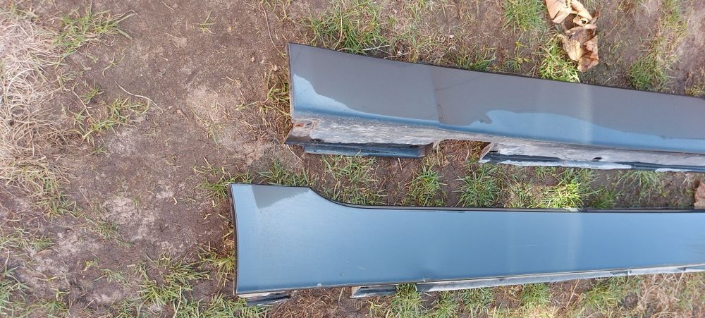 Progi nakladki progowe bmw e60 e61 black sapphire metallic