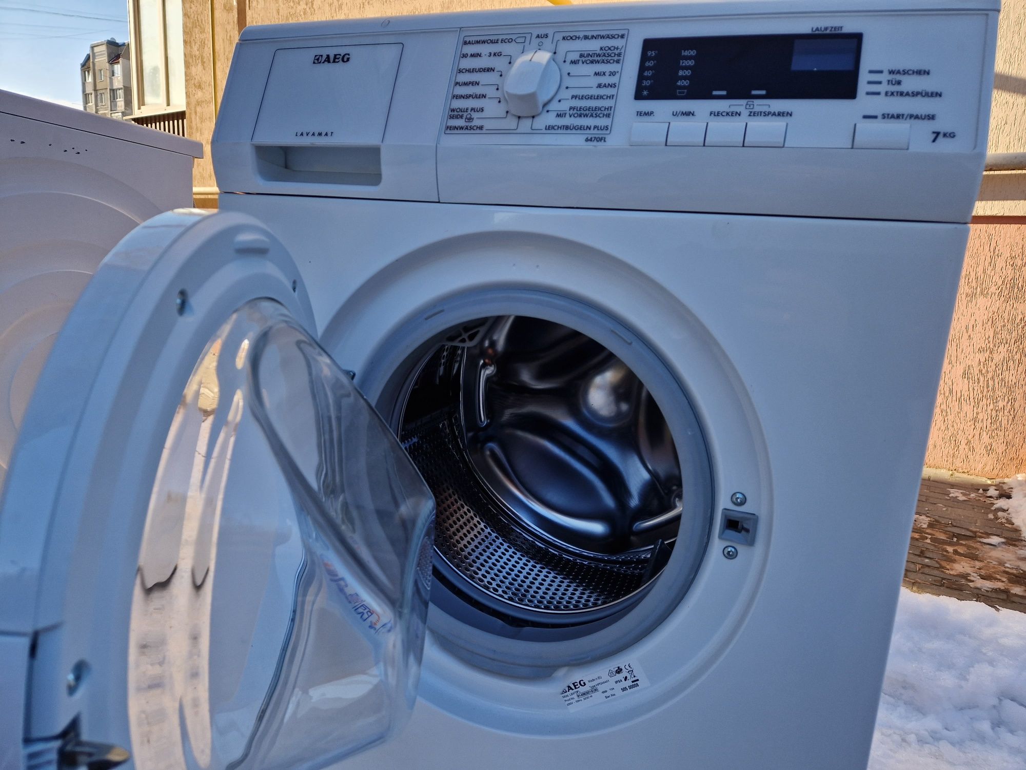 AEG пральна машина на 7кг