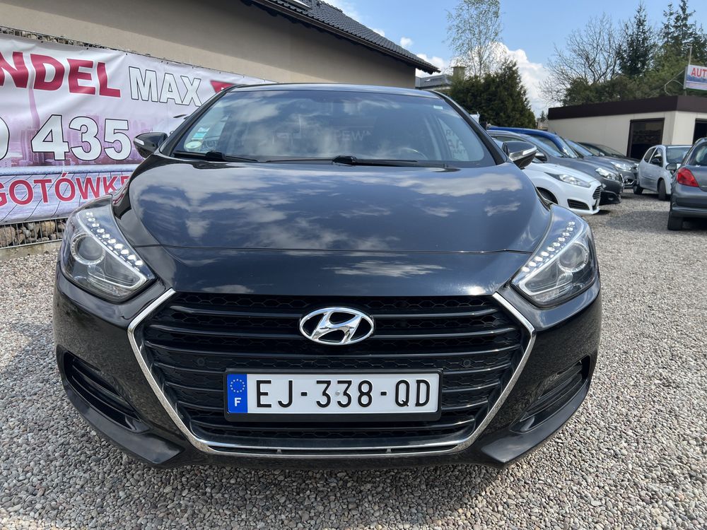 Hyunday I40 1,7 DIESEL 141KM Ksenon-Alus-Navigacja Klimatronic FULL