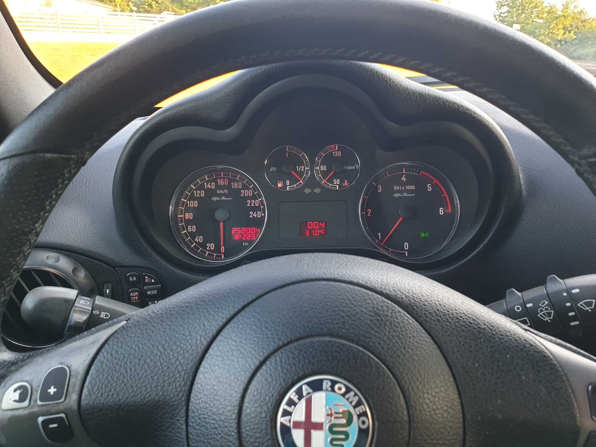 Alfa Romeo 147 1.9jtdm 120 km stan Igła!!!