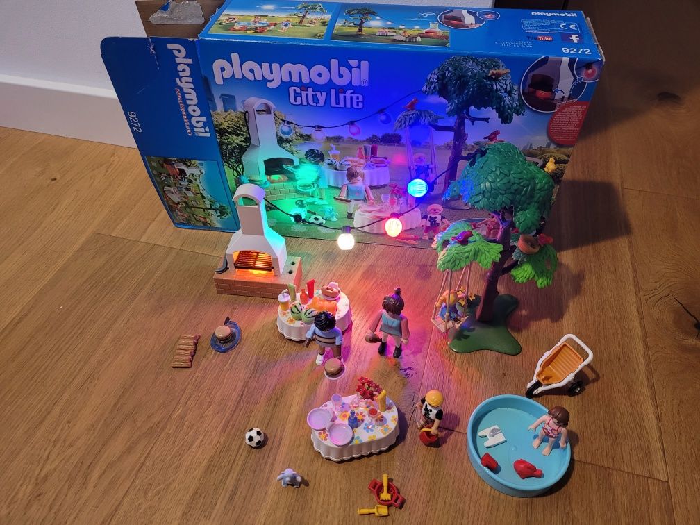 Playmobil City Life 9272 Przyjęcie w ogrodzie