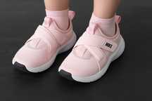 Дитячі кросівки (US 10C / EUR 27) Nike Dynamo Go Pink