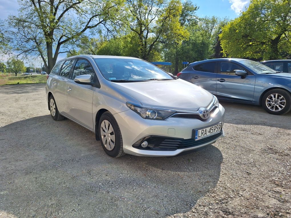 Toyota Auris 1 D-4D