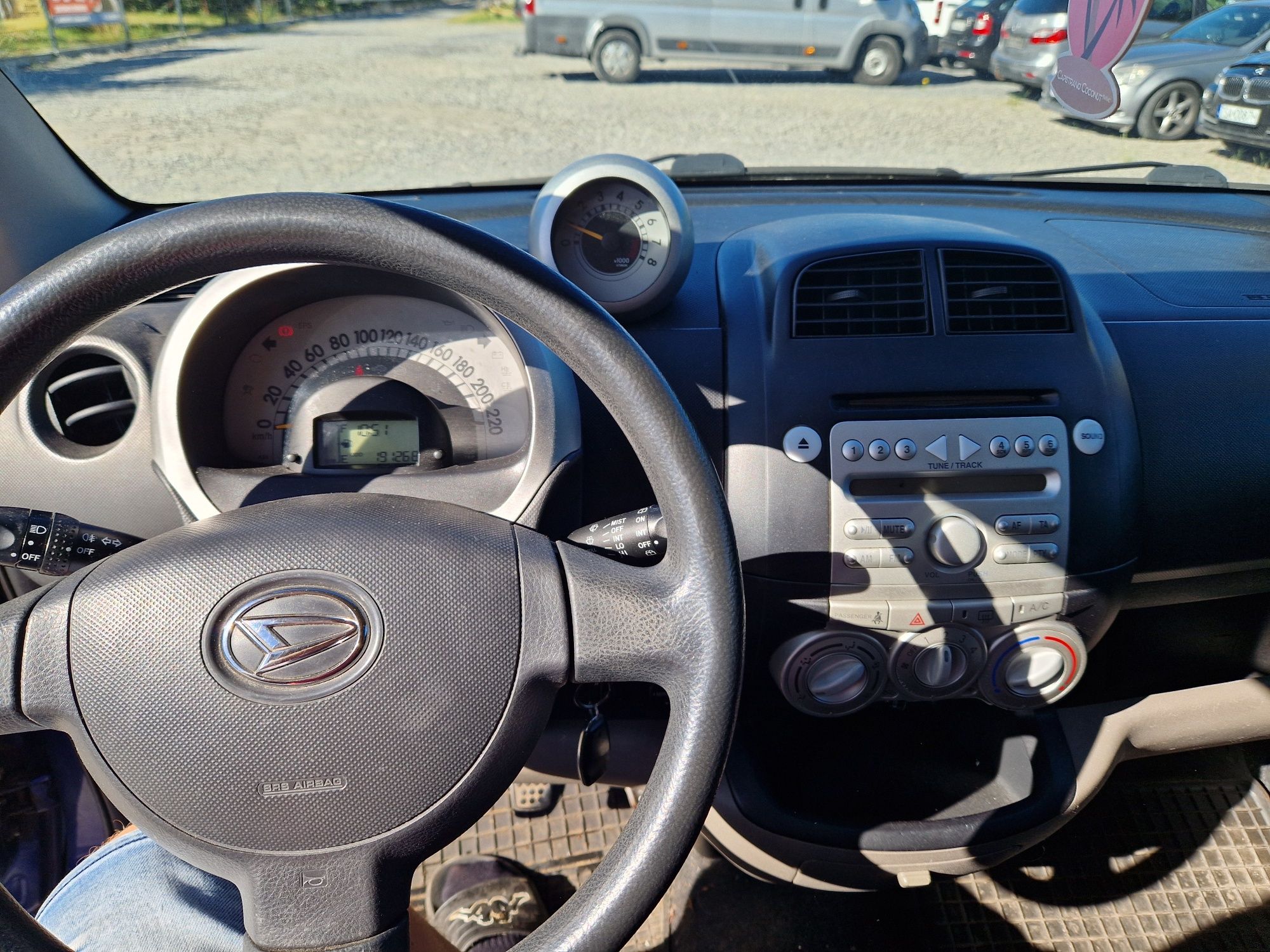 Dayhatsu sirion 1.3 benzyna (Toyota) Polecam!!!