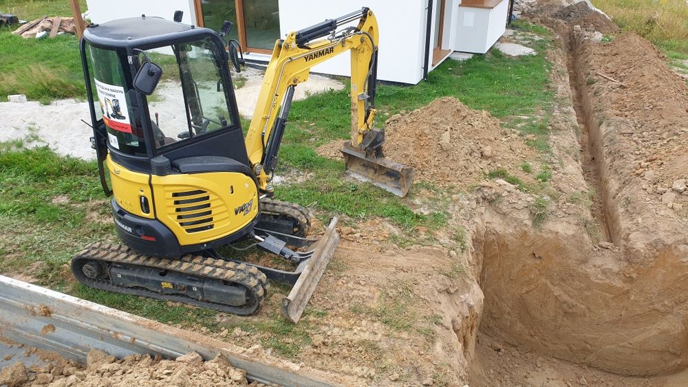 Wynajem minikoparka 2 T JCB Yanmar 2.7 T  wozidło prace ziemne Radłów