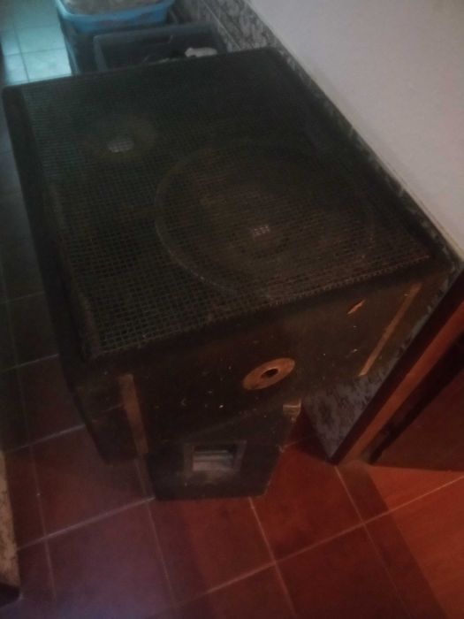 Par de Colunas Passivas Craaft System 400 watts 15 polegadas