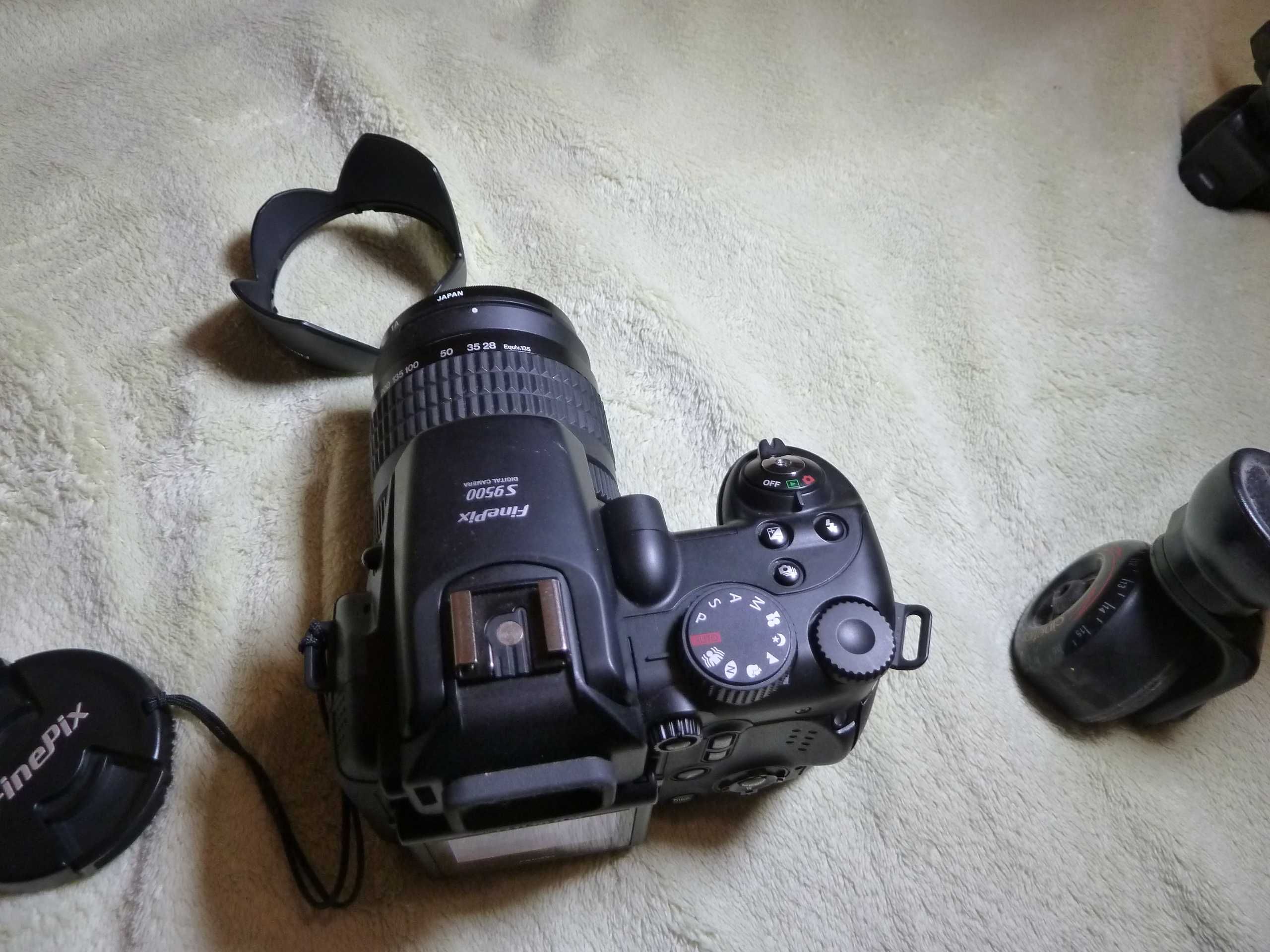 Fujifilm Finepix 9500 w stanie praktycznie jak nowy. Bialy kruk. RAW