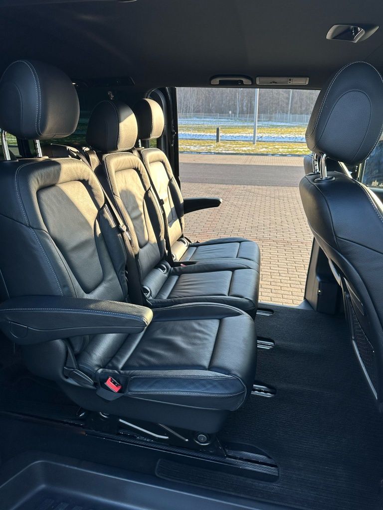 Wynajem busa 8os. Mercedes-Benz V klasa AMG VIP BUS LONG +skuter
