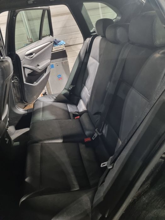 Bmw e84 fotele kanapa boczki skóra czarna sport grzane