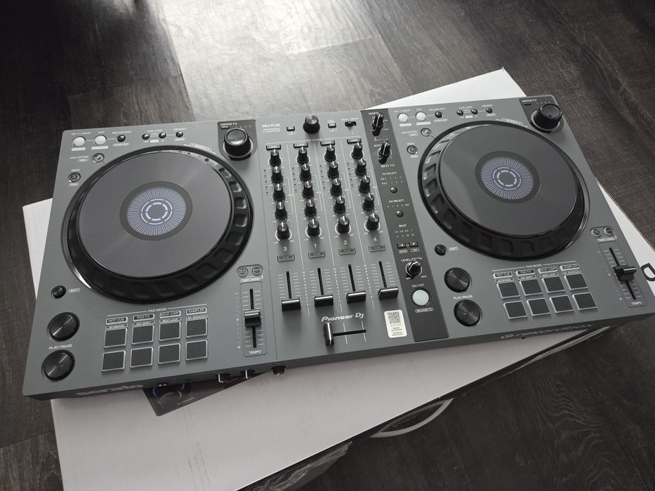 Konsola Pioneer DJ ddj flx 6-GT