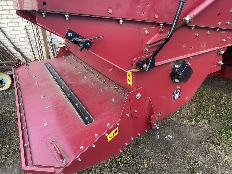 Комбайн Case 527