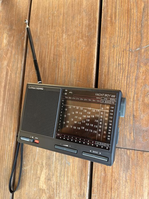 Радиоприемник Grundig Yacht Boy 222 + чехол / радіо