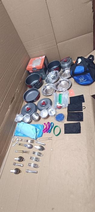 Bulin Zestaw naczyń kempingowych dla 4 osób