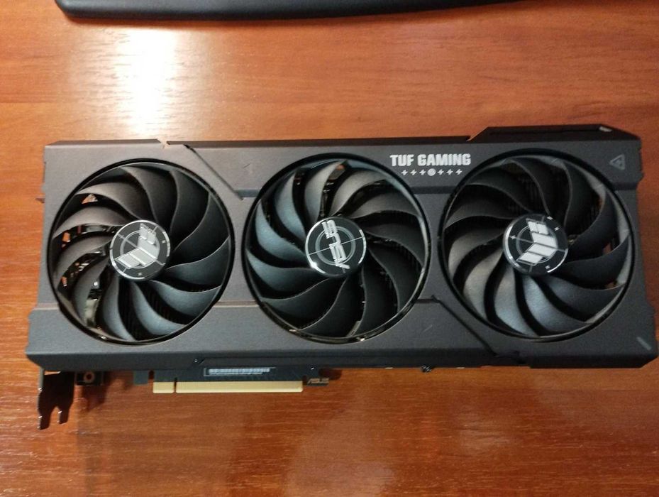 Відеокарта ASUS PCI-Ex GeForce RTX 4070 TUF Gaming OC Edition 12GB