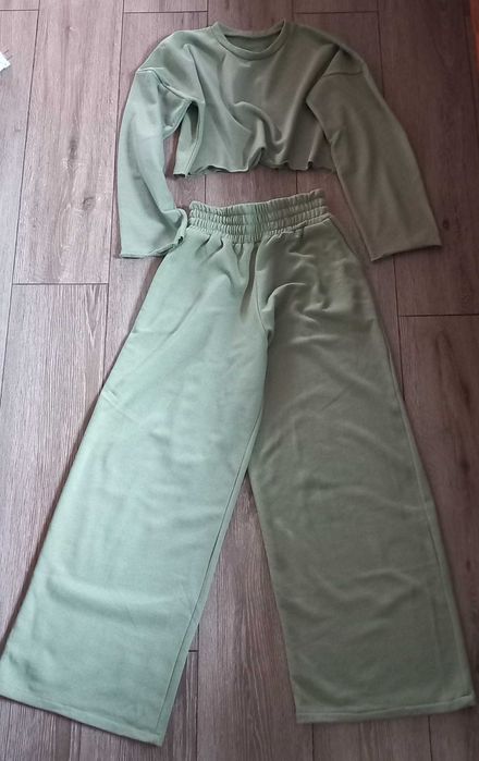 Костюм жіночий-підлітковий олива "М-S"
