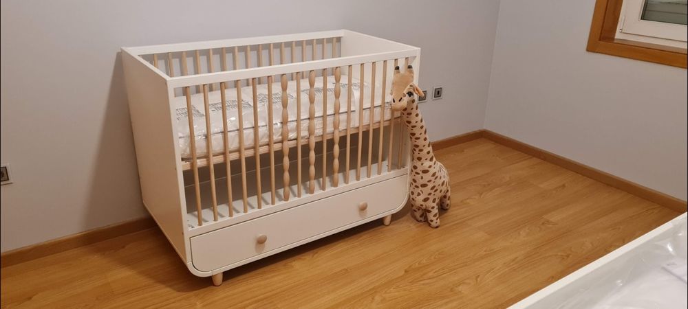 Berço Myllra Ikea (bebe) + colchão