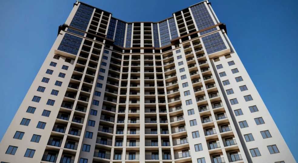 Срочно!Продам 1комн квартиру в ЖК Посейдон возле моря.