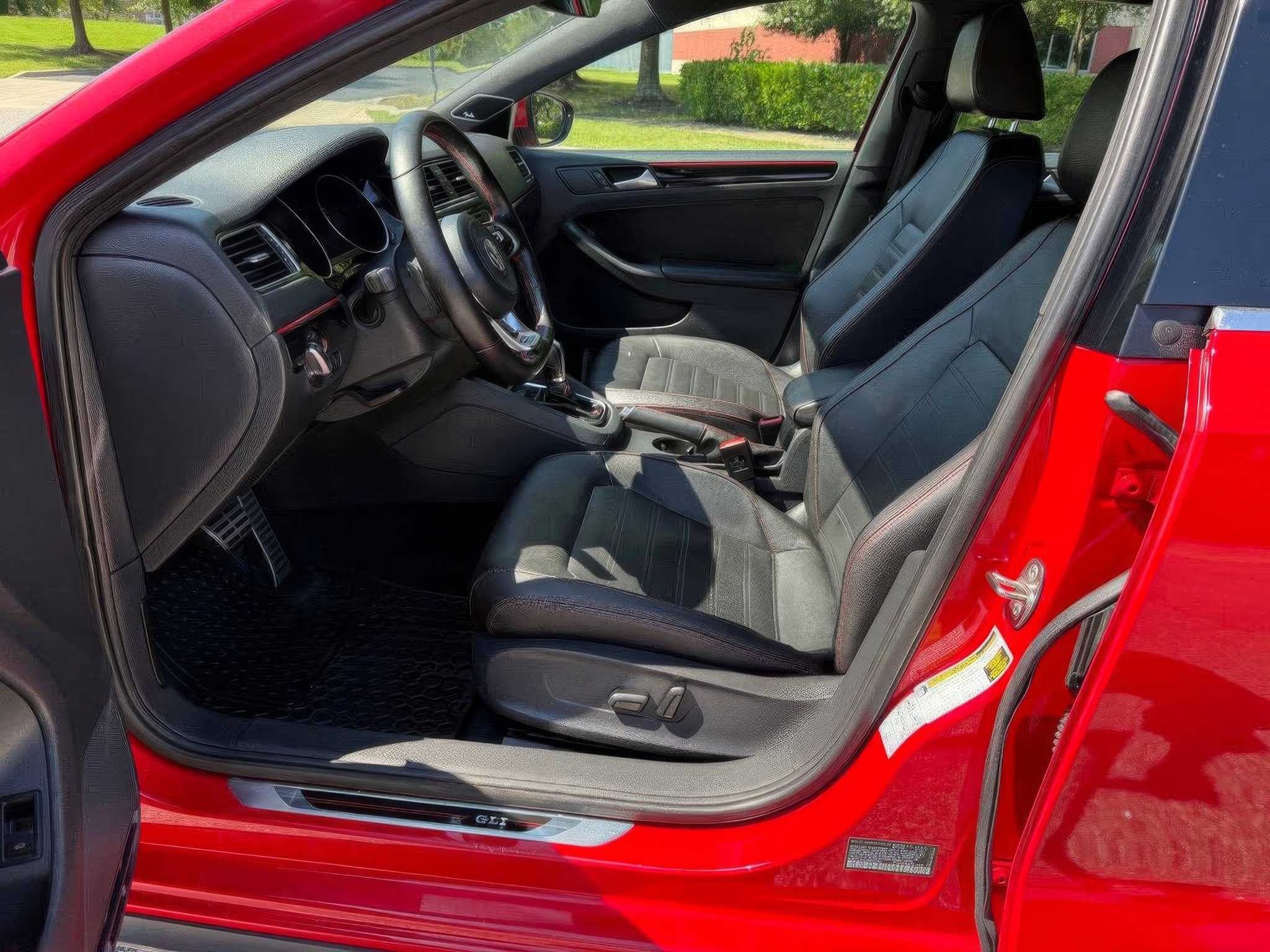 2017 Volkswagen Jetta GLI 2.0T