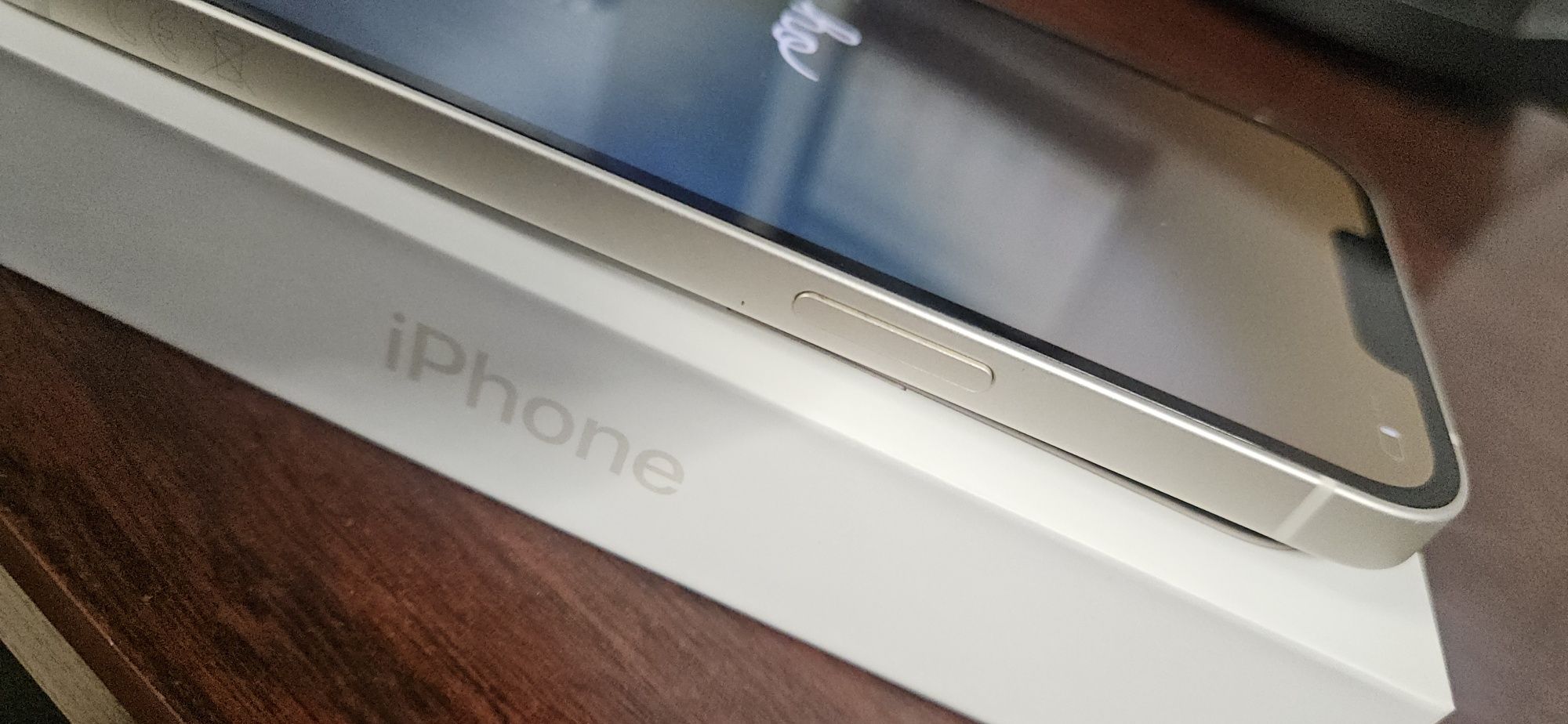 iPhone 14 256 GB jak nowy