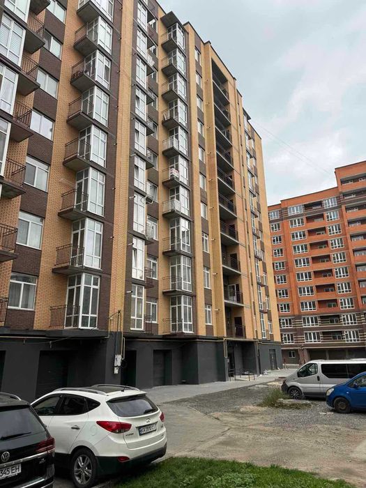 Розкішна квартира на Виставці!