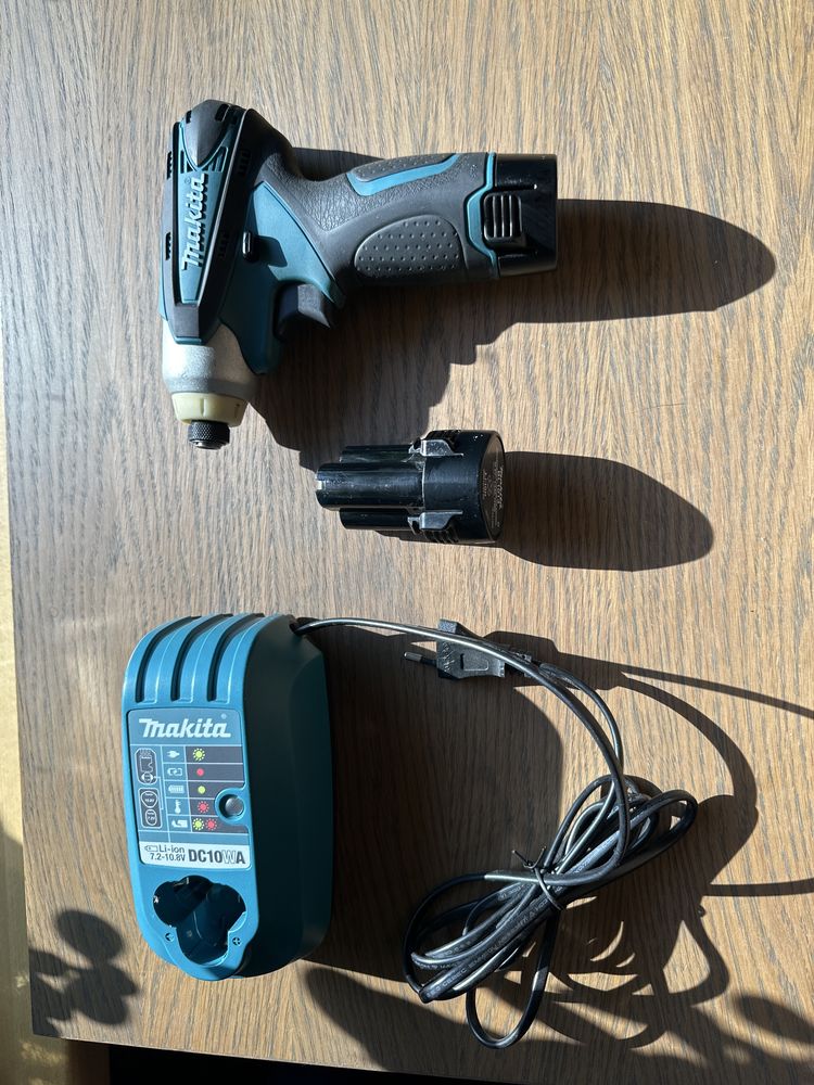 Makita zestaw TD090d 10.8v
