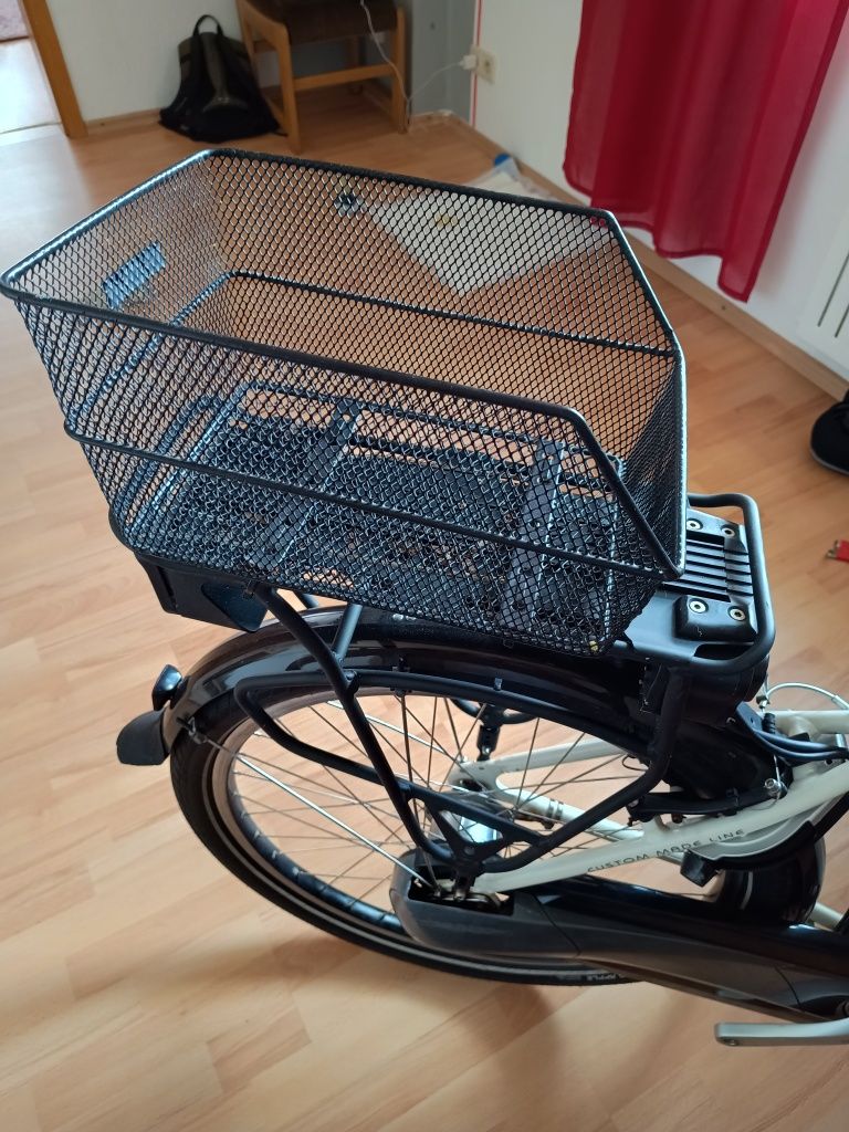 Велосипед дамский e bike Velo de Ville E-C20