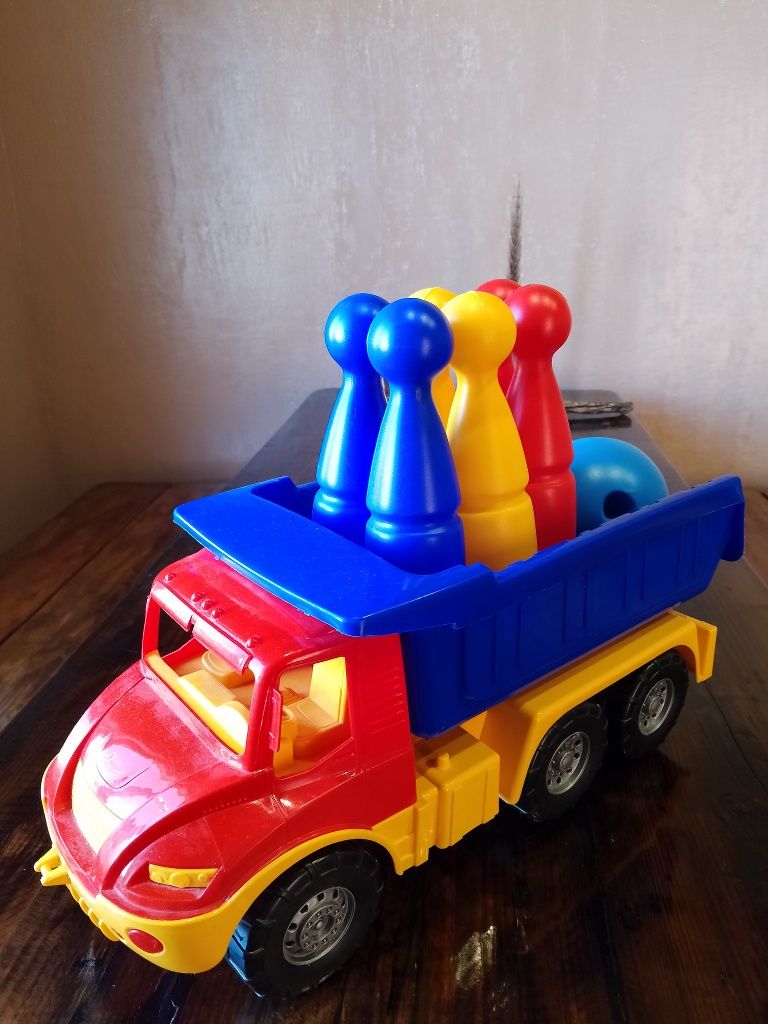 Продам детские игрушки