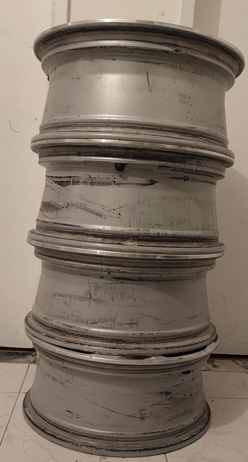 Conjunto de jantes Citroen / Peugeot - 17