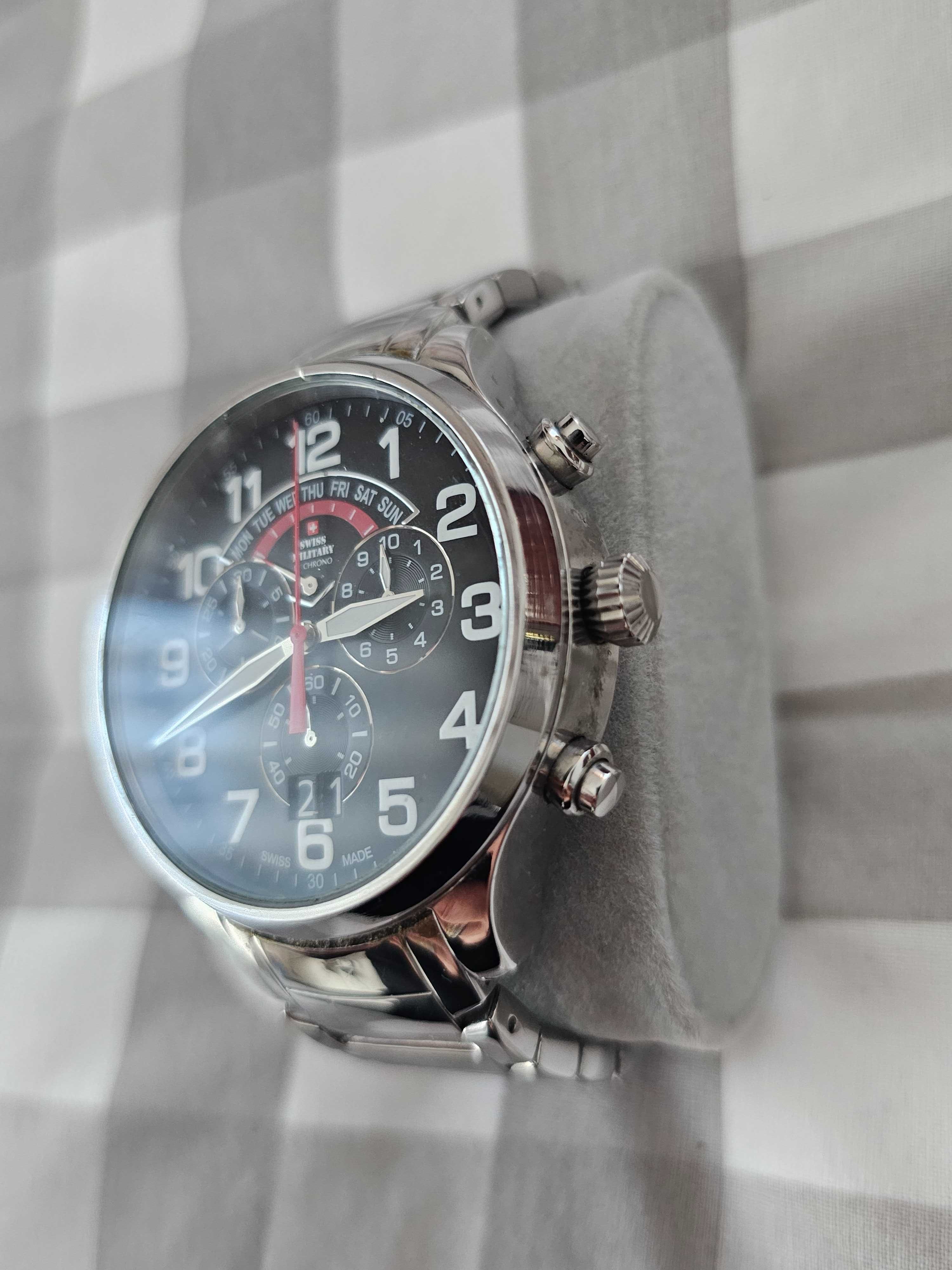 Relogio  Militare Official Swiss  Swiss Made   VALOR NA LOJA 490 EUROS