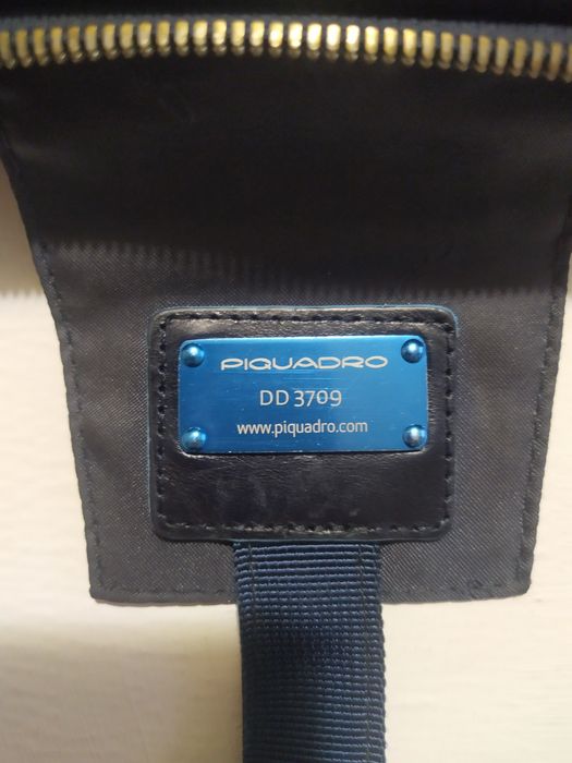 Чоловіча сумка Piquadro темно-синього кольору