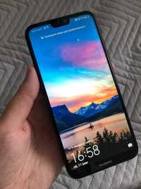 Смартфот Huawei p20 lite