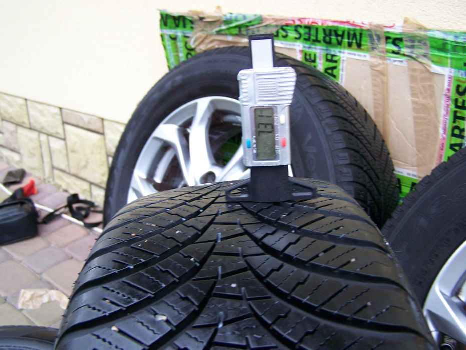Oryginalne Koła Aluminiowe 16"  Całoroczne Mazda CX-3 Inne