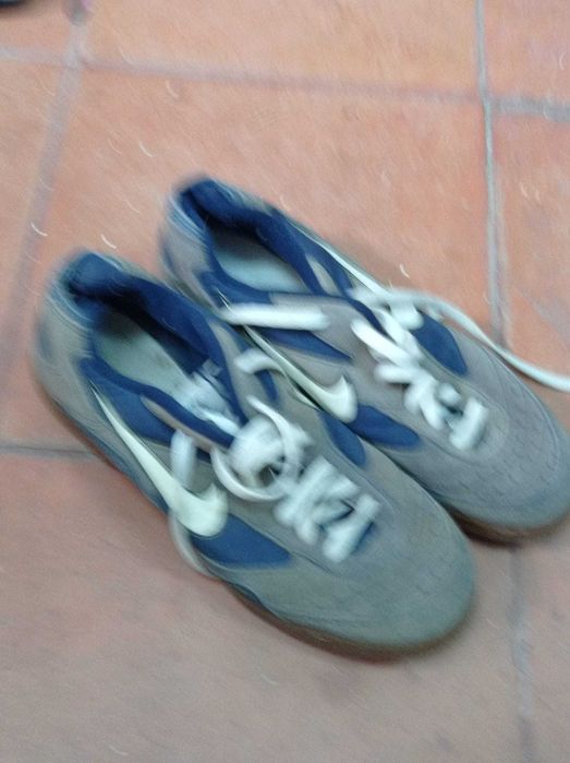 Sapatos de senhora - vários tipos