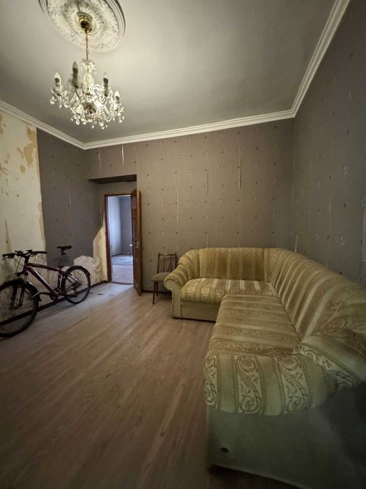 Продам квартиру на земле в районе Молдаванки! Ул. Чернышевского. 1L21