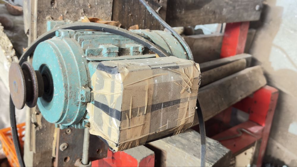 Vendo Prensa Hidraulica mais Esmagador com Motor