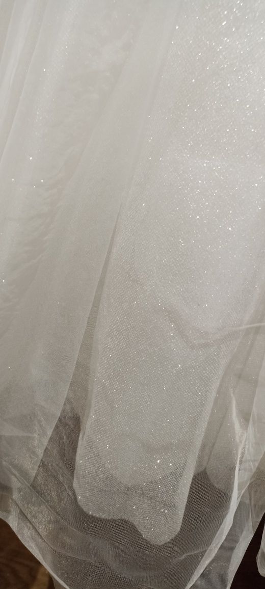 Suknia ślubna księżniczka, tiulowa, ivory