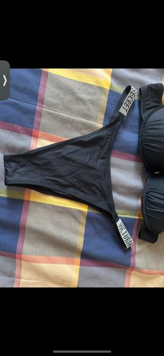 Купальник с пушапом