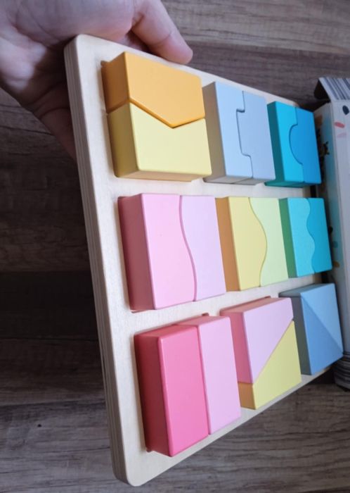 Drewniana układanka puzzle sorter kształty montessori