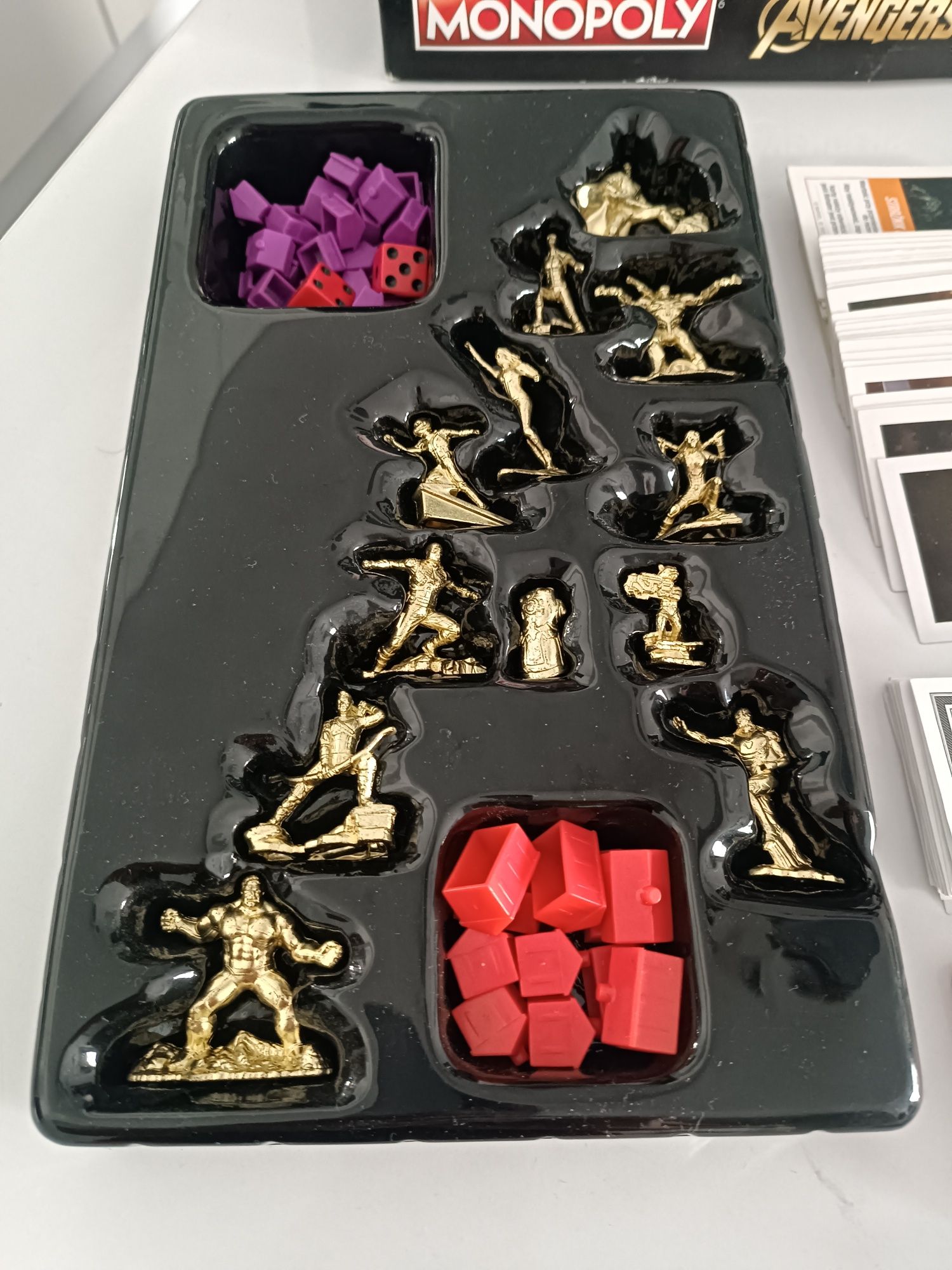 Gra planszowa Monopoly Marvel Avengers Limited Edition