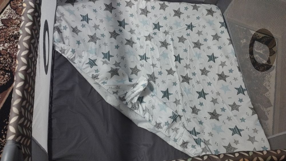 Łóżeczko turystyczne