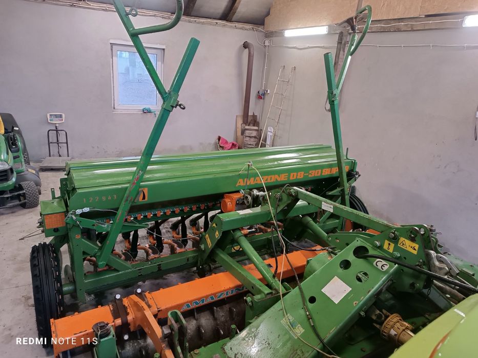 Amazone D8 talerzowy ścieżki znaczniki licznik hektarów nie D9 AD KG