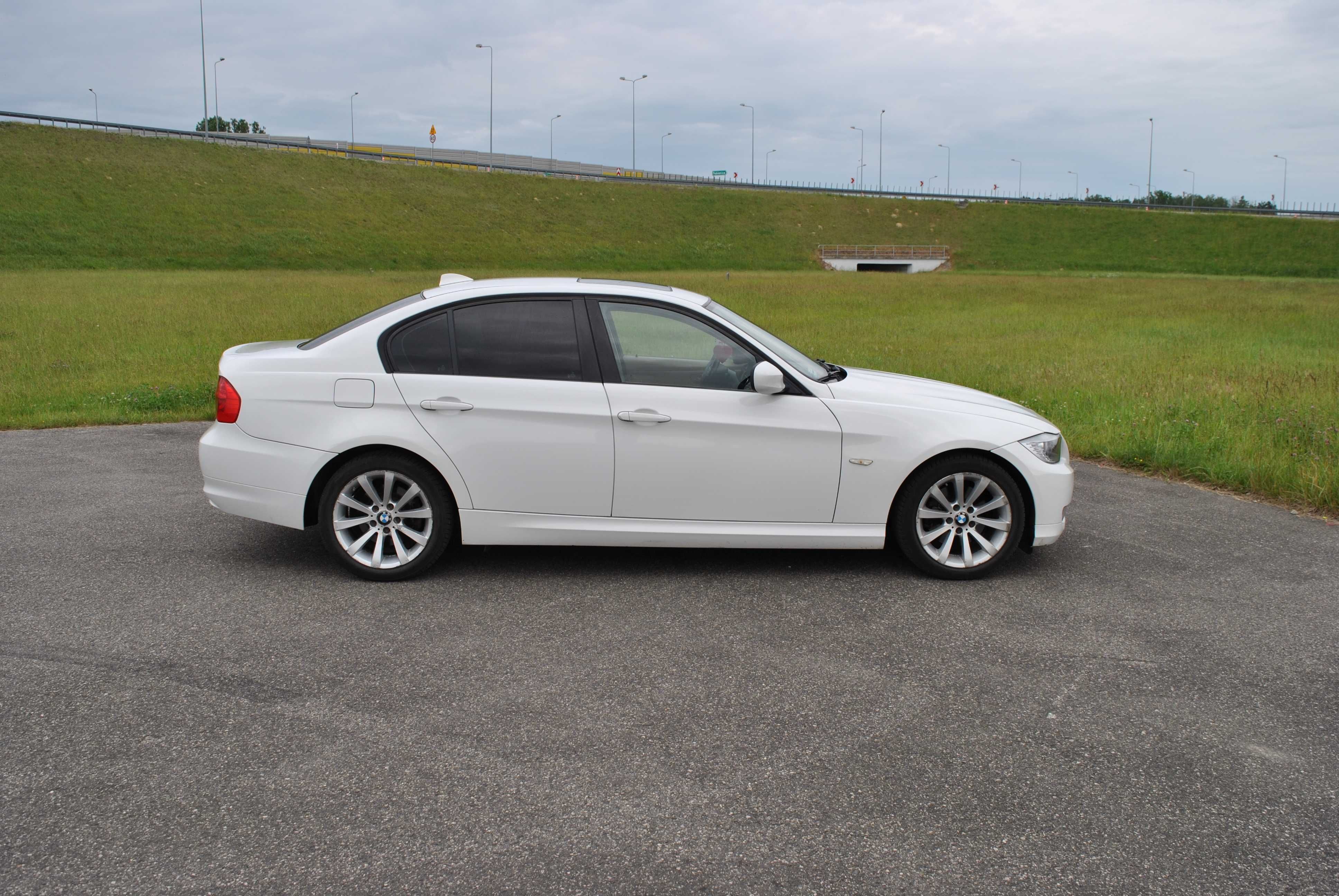 BMW 328i 330i 2011 3.0L LCI automat xdrive skóry  E90