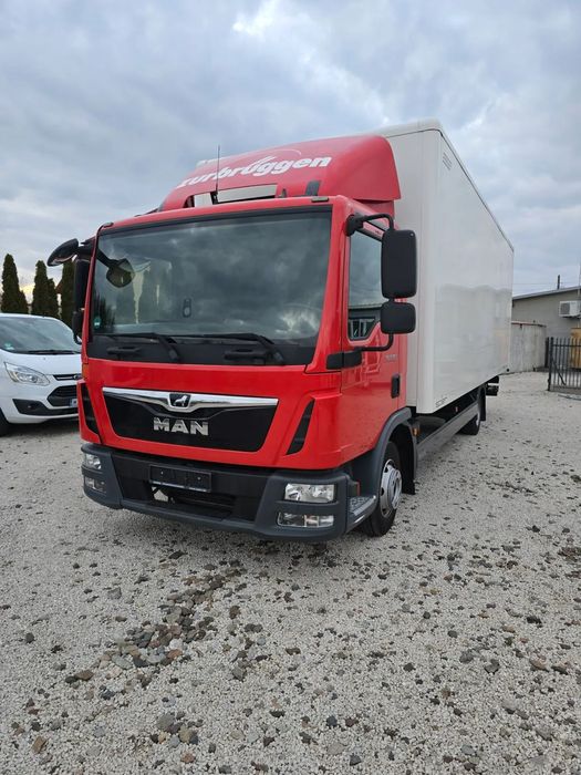 MAN TGL 8 160  MAN TGL 8 160 przebieg 178 tyś z 2018 roku auto jak nowe