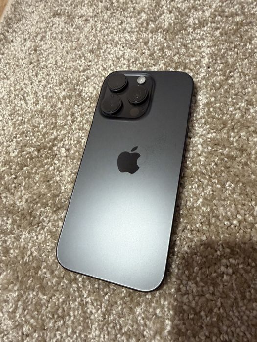 Iphone 16 pro 128gb stan idealny