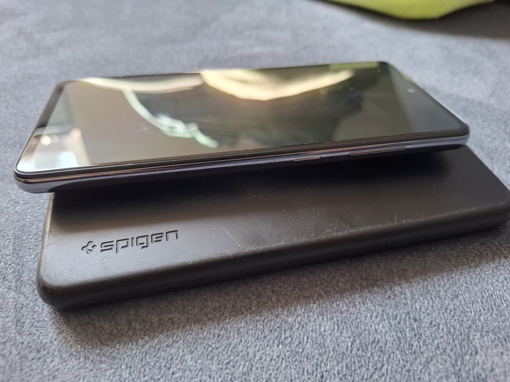 Samsung Galaxy A52s 5g Spigen