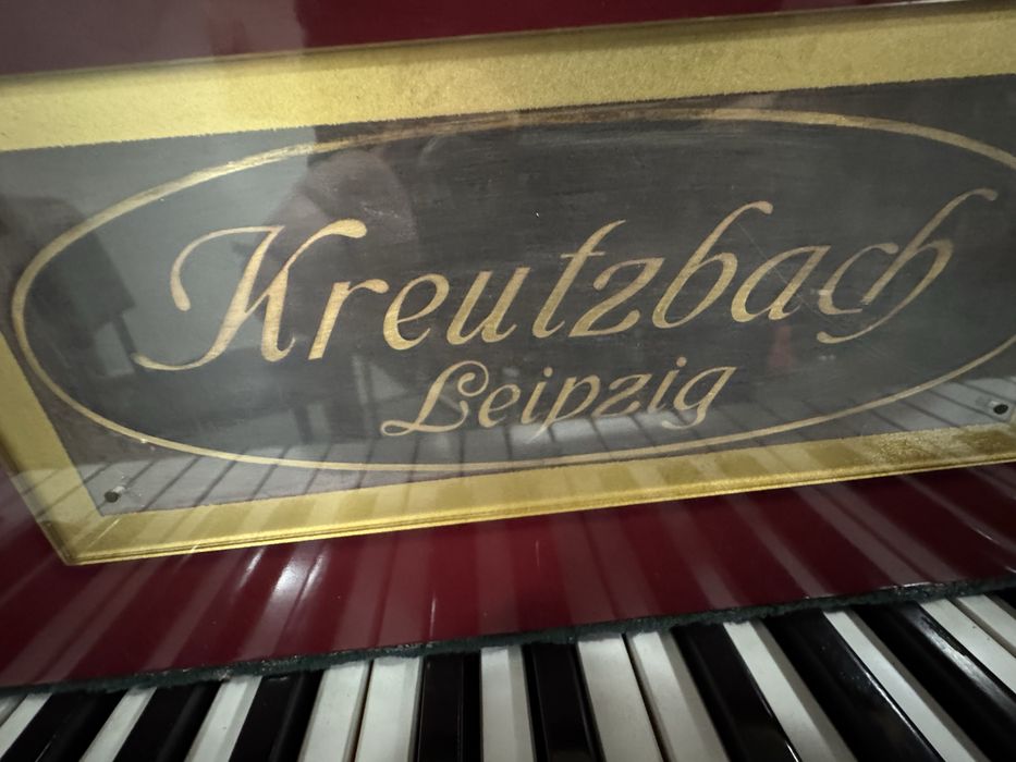 Fortepian Julius Kreutzbach