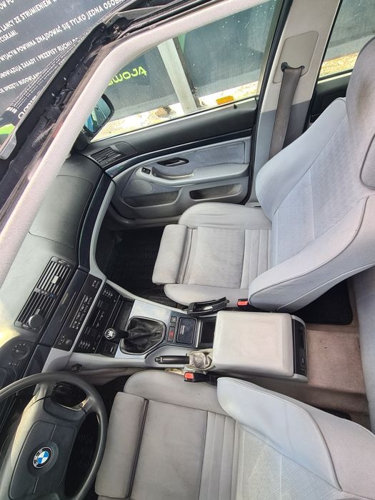 Bmw e39 m52b25 r6 polski salon 2 właścicieli bez rdzy zadbana bezwy