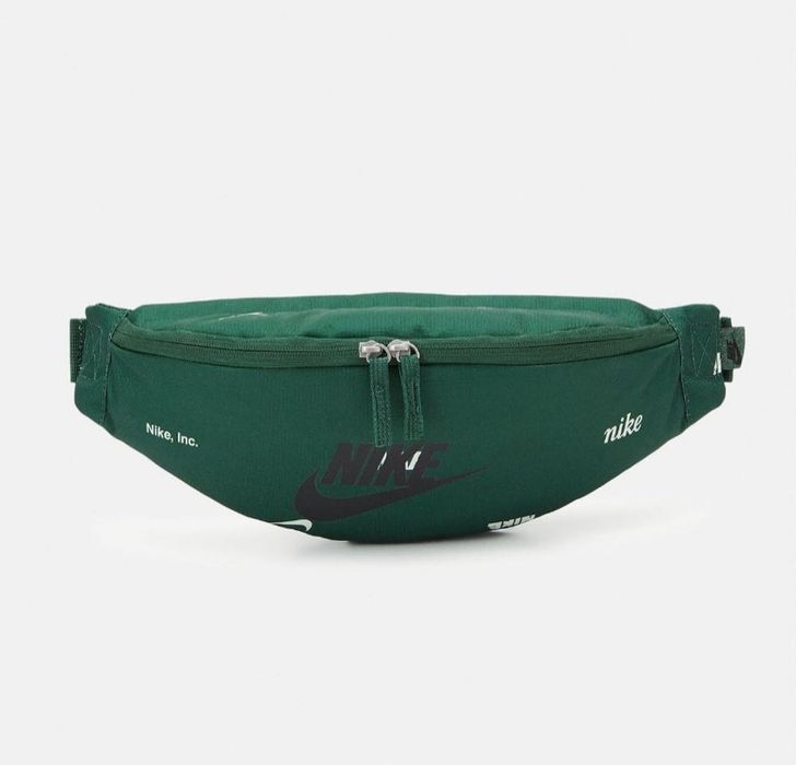 Яскрава бананка NIKE