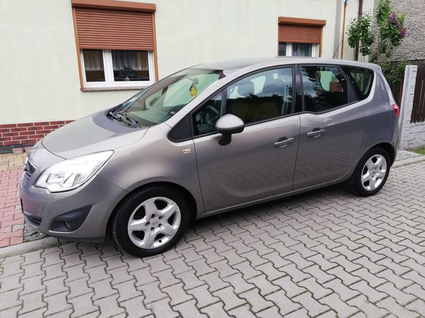 Opel Meriva B 2010r 1,4 benzyna 120koni  18900zł Ruda Śląska